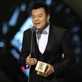 JYP Raih Piala Best Male Artist