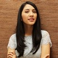 Acha Sinaga di Lokasi Syuting Film 'Get Up Stand Up'