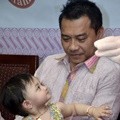 Anang Hermansyah Bersama Arsy di Pesta Ulang Tahun Arsy yang Pertama