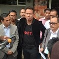 Vicky Prasetyo Datangi SPKT Polda Metro Jaya