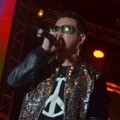 Penampilan Five Minutes di Konser Move On Party 2016
