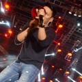 Penampilan Ariel NOAH di Konser Move On Party 2016