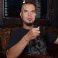 Ahmad Dhani Ditemui di Kediamannya