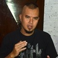Ahmad Dhani Ditemui di Kediamannya