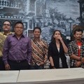 Cecep Arif Rahman di Press Conference Zine Internasional