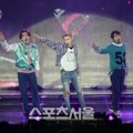 SHINee Saat Tampil Nyanyikan Lagu 'View'