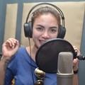 Nikita Mirzani Ditemui Saat Rekaman di Studio