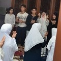 Pengajian di Kediaman Maia Estianty