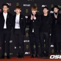 Monsta X di Red Carpet Golden Disc Awards 2016