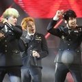 Penampilan Bangtan Boys Bawakan Lagu 'DOPE'