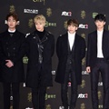 SHINee di Red Carpet Golden Disc Awards 2016