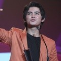 Aliando Sabet Penghargaan 'Selebriti Pria Paling Fashionable'