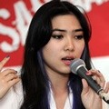 Isyana Sarasvati Kunjungi Komnas Perlindungan Anak