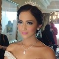 Detail Make-Up Nina Zatulini untuk Resepsi