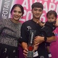 Herfiza Novianti dan Ricky Harun di Infotainment Awards 2016