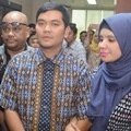 Indra Bekti dan Istri Ditemui di Gedung KPI