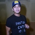 Billy Syahputra Rilis Single 'Pantun Cinta 100 Persen'