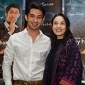 Reza Rahadian dan Chelsea Islan di Konferensi Pers Film 'Rudy Habibie'