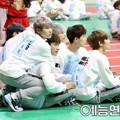Seventeen di 'Idol Star Athletics Championships 2016'