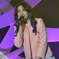 Isyana Sarasvati di Konser 'Kahitna 30 Years Anniversary Love Festival'