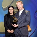 Skrillex dan Diplo Raih Piala Best Dance Recording