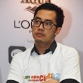 Dennis Adhiswara Hadiri Konferensi Pers 'Ada Apa dengan Cinta 2'