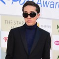 Zion. T di Red Carpet Gaon Chart K-Pop Awards 2016