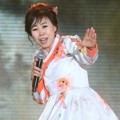 Lee Ae Ran Tampil Nyanyikan Lagu 'Hundred Years Life'