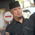 Ahmad Dhani Ditemui di Kediamannya
