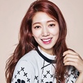 Park Shin Hye di Majalah Elle Hong Kong Edisi Maret 2016