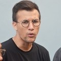 Stuart Collin Ditemui Usai Mengisi Program 'Rumpi'