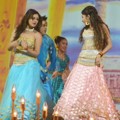 Penampilan Rashami Desai dan Tina Dutta di '1001 Kisah 23 Tahun ANTV'