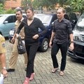 Marshanda dan Egi John Ditemui di Panti Sosial Kawasan Cipayung