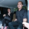 Marshanda dan Egi John Ditemui di Panti Sosial Kawasan Cipayung