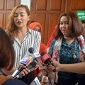 Dewi Rezer di Sidang Cerai Perdana