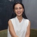 Atiqah Hasiholan Hadiri Syukuran Film 'Wonderful Life'
