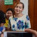 Dewi Rezer Ditemui di PN Jakarta Selatan