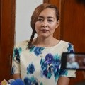 Dewi Rezer Ditemui di PN Jakarta Selatan