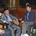 B. J. Habibie dan Reza Rahadian di Konferensi Pers Film 'Rudy Habibie'