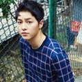 Song Joong Ki Tampan di Majalah Harper's Bazaar Edisi Mei 2016