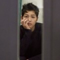 Song Joong Ki di Harper's Bazaar Edisi Mei 2016