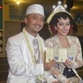 Ari Pujianto dan Ratu Felisha Usai Akad Nikah