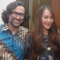 Jeremy Thomas dan Ina Thomas Menggelar Jumpa Pers di Kebayoran Baru, Jakarta Selatan