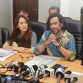 Jeremy Thomas dan Ina Thomas Menggelar Jumpa Pers di Kebayoran Baru, Jakarta Selatan