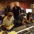 Lihat Keseriusan Krisdayanti Bekerja dengan Komposer, Arranger dan Music Director