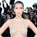 Bella Hadid di Opening Cannes Film Festival 2016