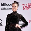 Jessica Alba di Red Carpet Billboard Music Awards 2016