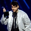 The Weeknd Raih Piala Top Hot 100 Artist