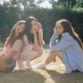 f(x) di Teaser Album '4 Walls'