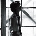 Kang Dong Won di Majalah Elle Edisi Mei 2016